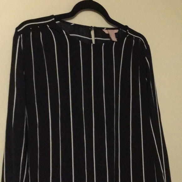H&M Pin Stripe Blouse - Picture 2 of 4